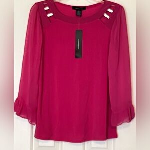 🌺 NWT Adele & May Womens Sz M Fuchsia Sheer Sleeve Embellished Cutout Top